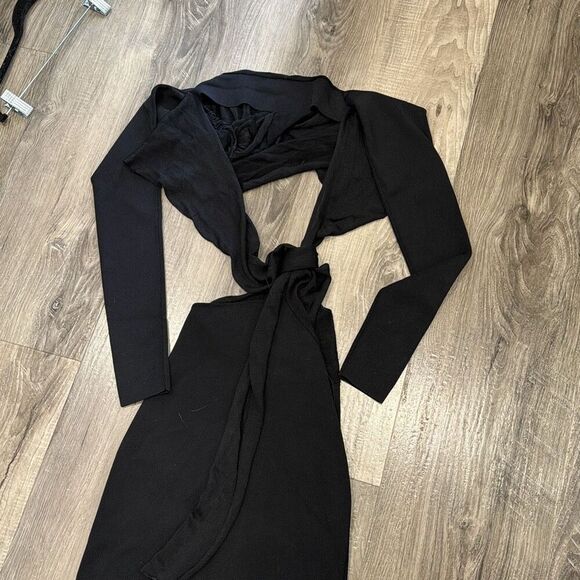 NWT Aya Muse Inio Black Viscose Long Sleeve Stretchy Maxi Dress Size S B36 - Picture 3 of 8